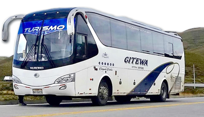El transporte, motor silencioso del turismo nacional. Empresas como GITEWA conectan destinos y hacen posible la movilidad de visitantes en todo el territorio ecuatoriano.