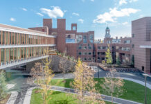 Gobernar no es solo decidir: el desafío de la gobernabilidad La Harvard Kennedy School forma a líderes públicos en gestión de crisis y toma de decisiones. Su método permite entender cómo se gobierna en situaciones límite, pero no garantiza resultados ni sustituye la responsabilidad política.